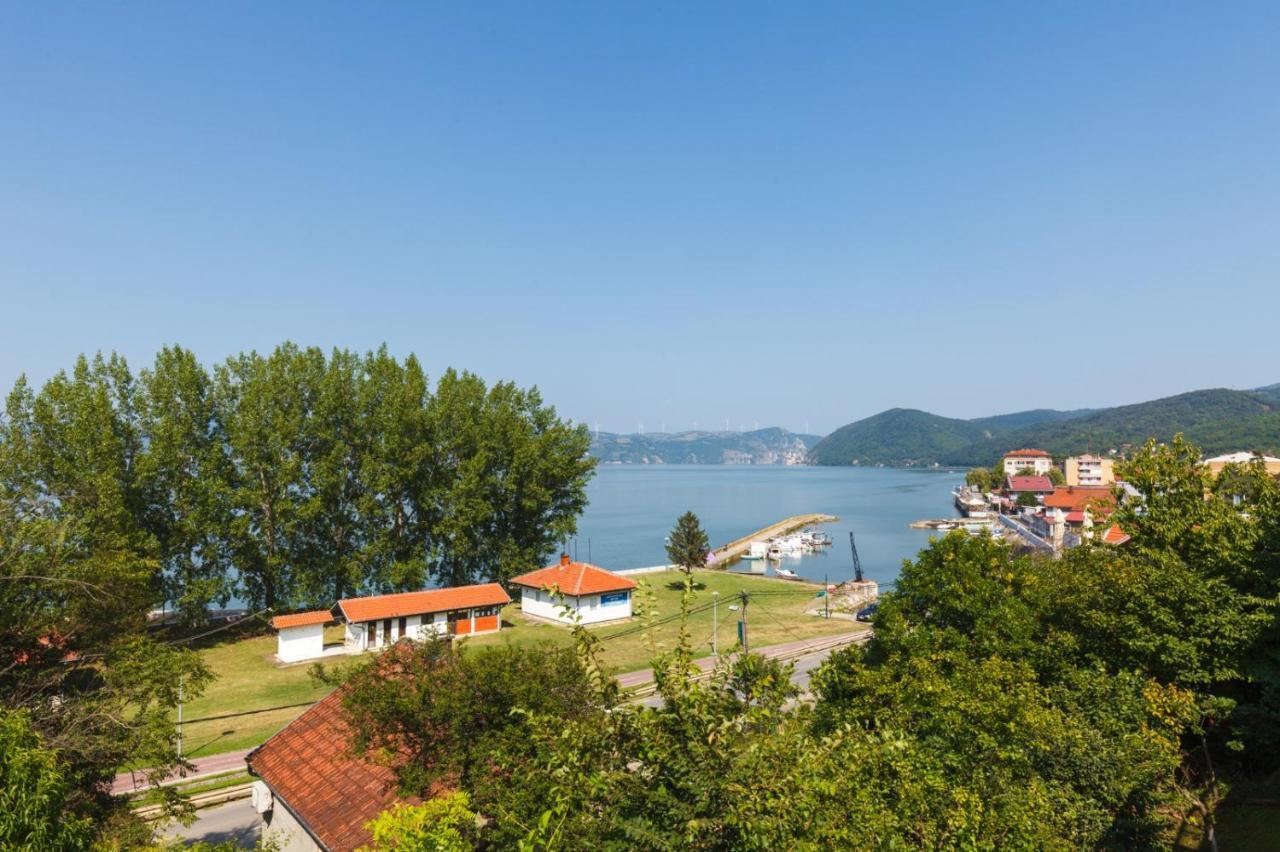 Apartmani Porto Golubac Exteriér fotografie